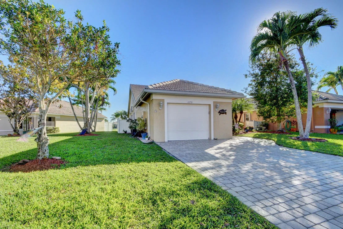 Photo of 12791 Hampton Lakes Circle