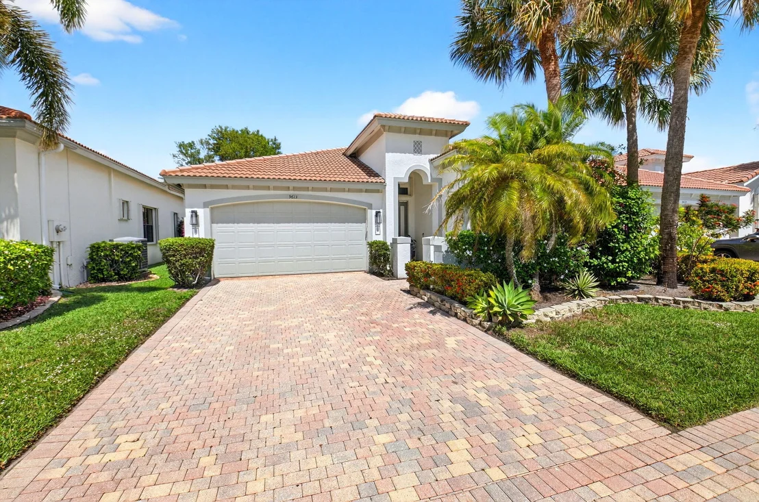 Photo of 9613 Isles Cay Drive