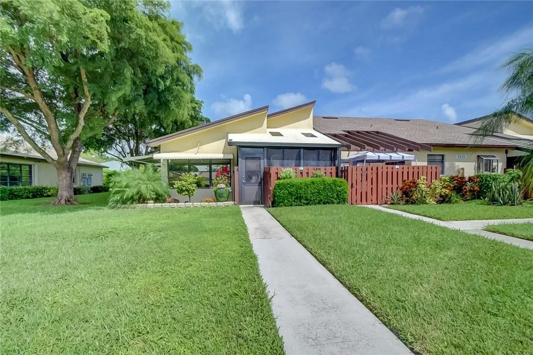 Photo of Unit A at 5121 Nesting Way