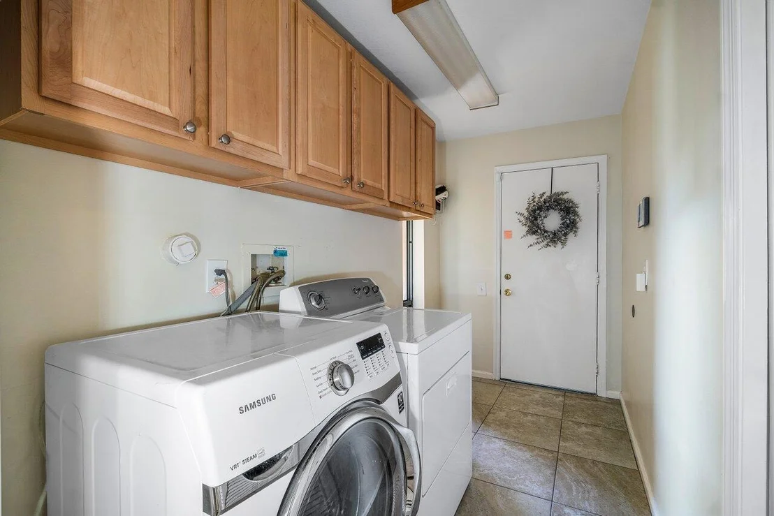Photo of 104 Bayberry Cir