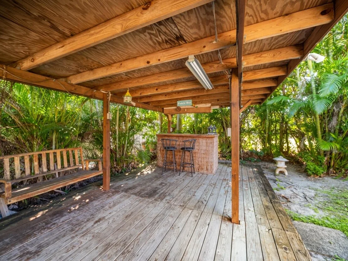 Photo of 370 Ellamar Road
