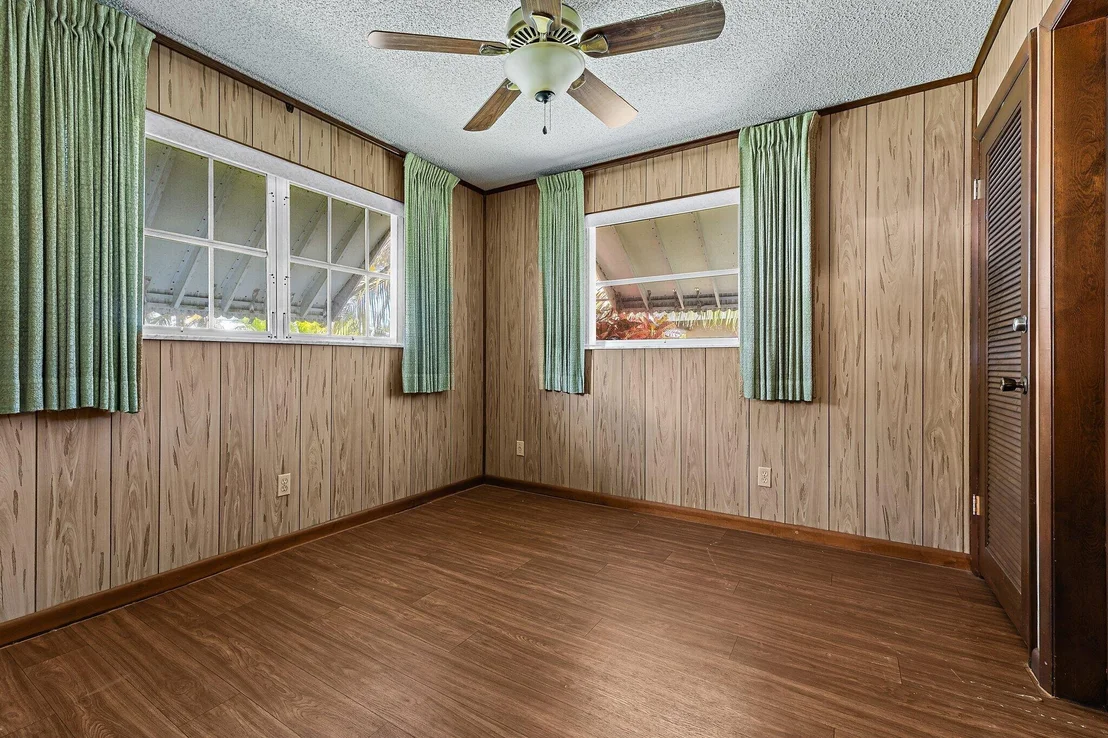 Photo of 1866 Len Drive