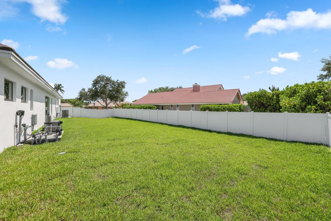 Photo of 3155 Equestrian Drive