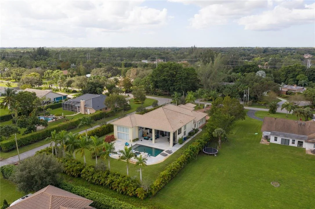 Photo of 6306 NW 66th Way