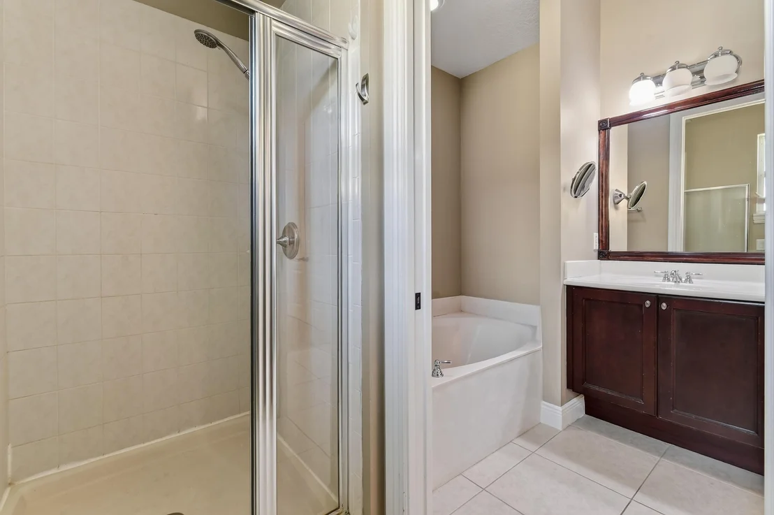 Photo of 137 INKBERRY Drive