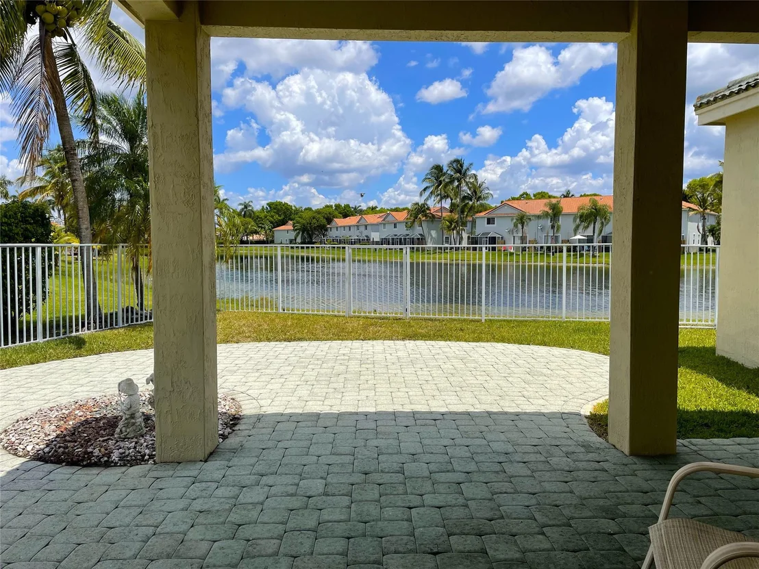 Photo of 4106 Sabal Ridge Circle