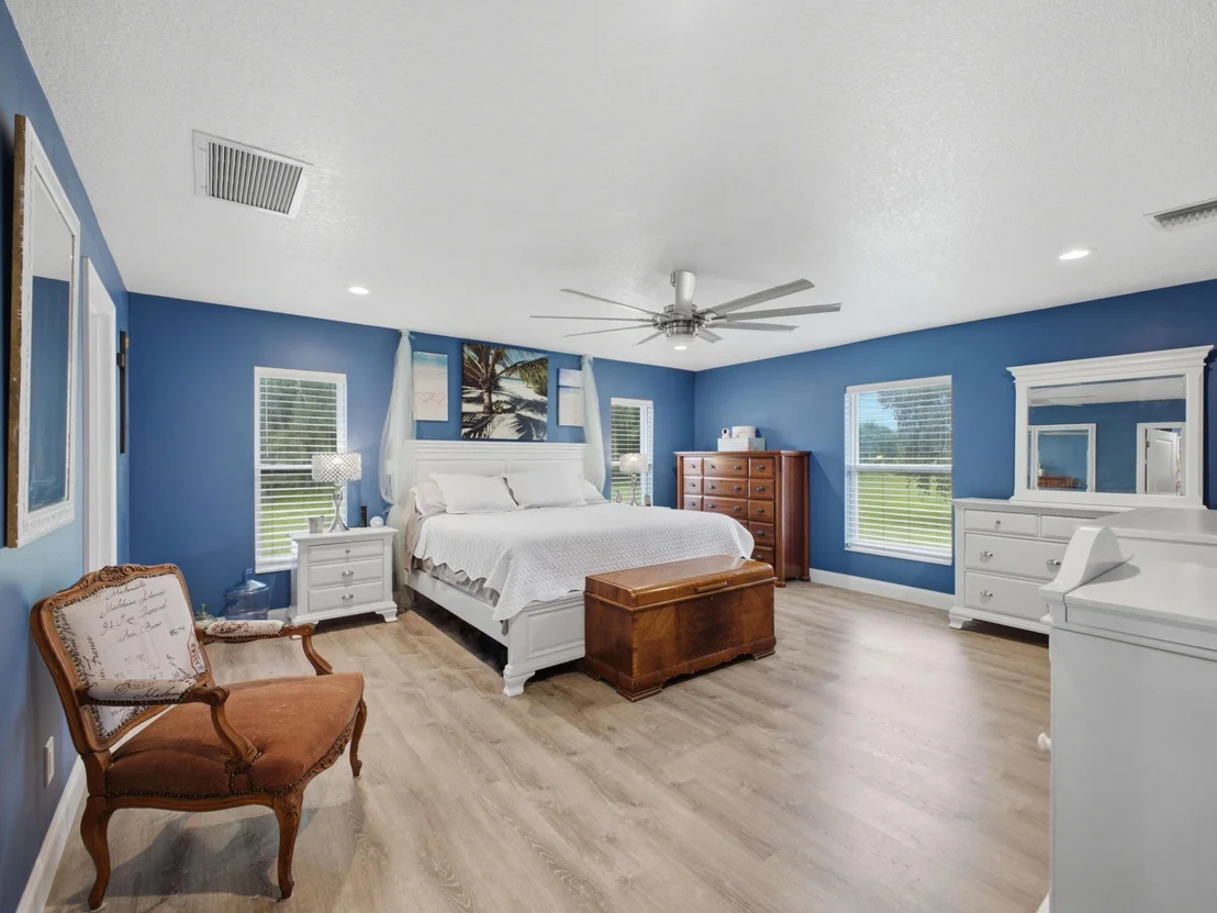 Photo of 14171 BIDDEX Road