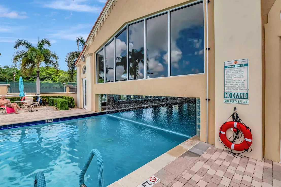 Photo of 5145 Glenville Drive