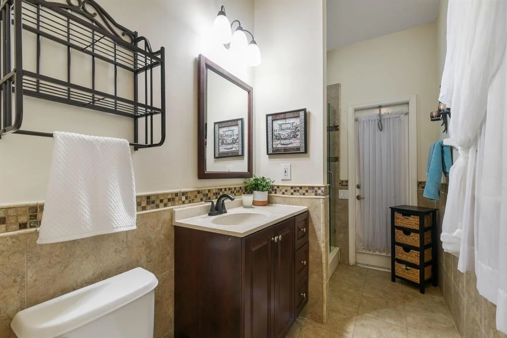 Photo of 352 Kingfisher Drive
