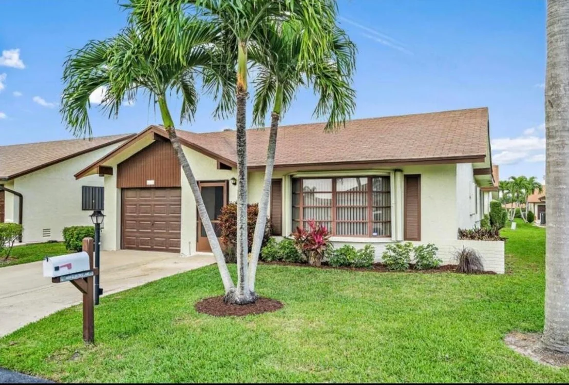 Photo of 6089 Glentree Lane