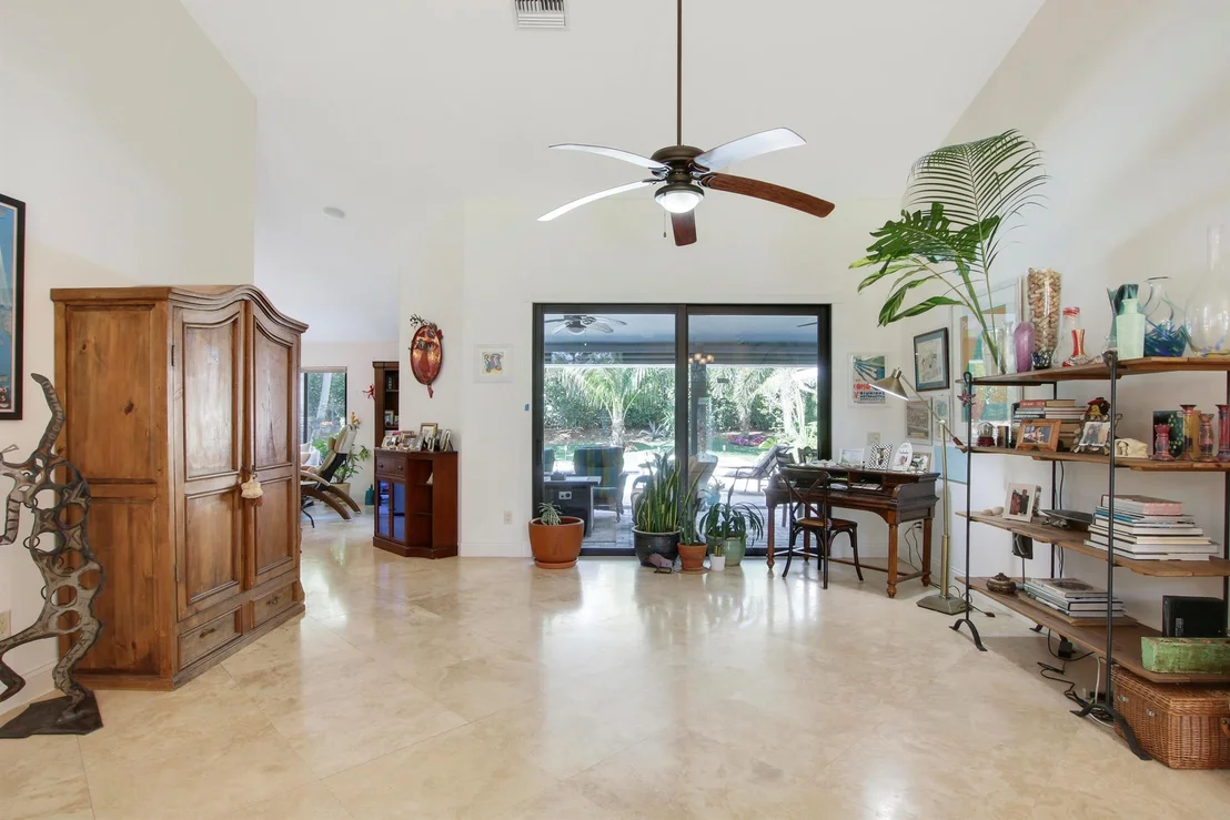Photo of 18290 SE Ridgeview Drive