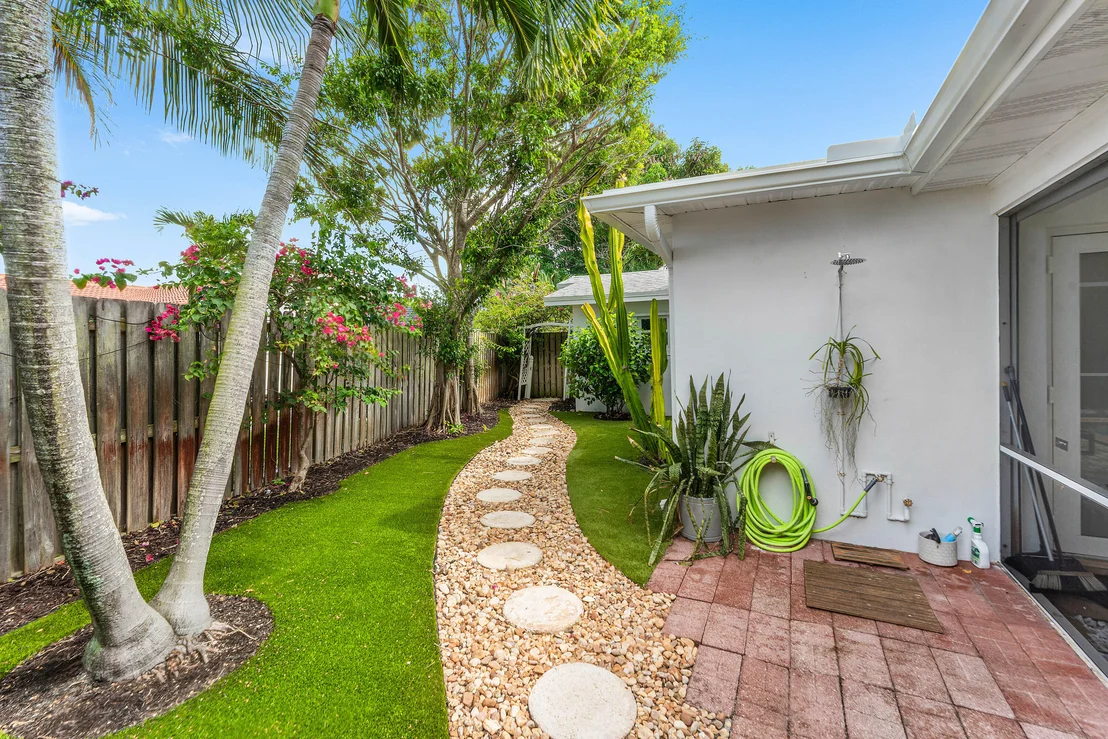 Photo of 317 DALY Road