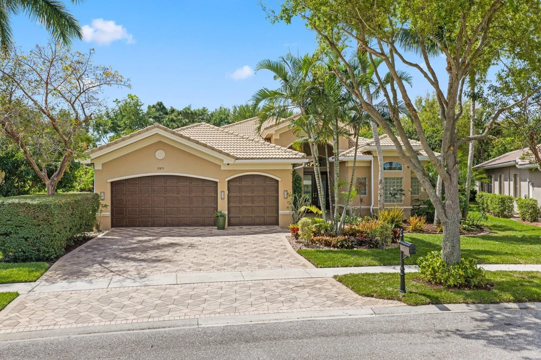Photo of 11879 Fox Hill Circle