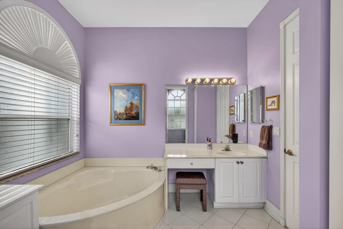 Photo of 2085 Chagall Circle