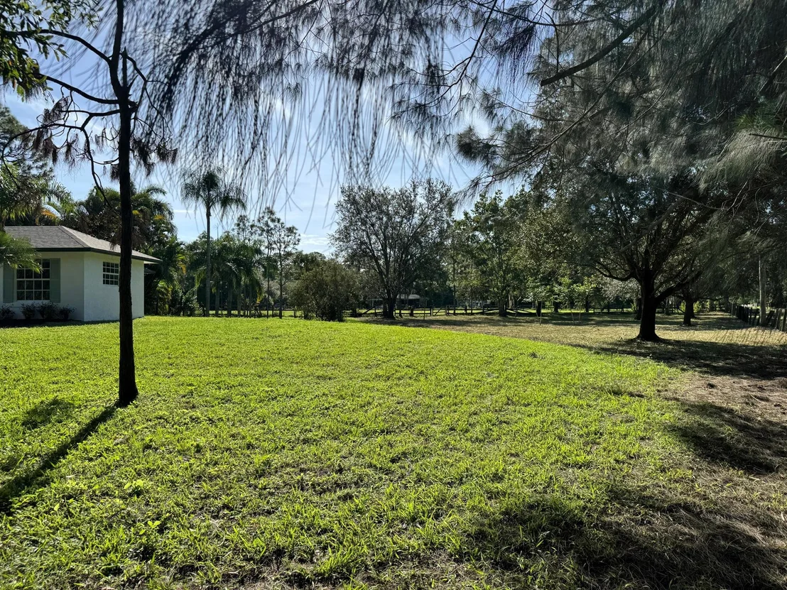 Photo of 18936 129th Terrace N