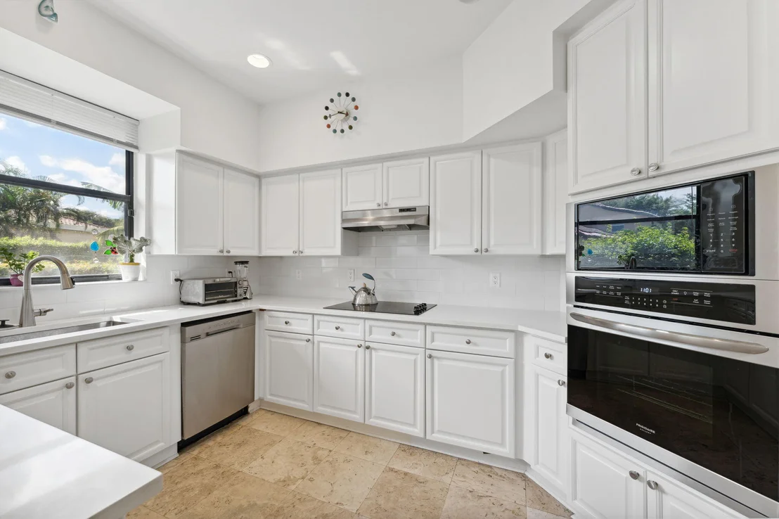 Photo of 7726 La Corniche Circle
