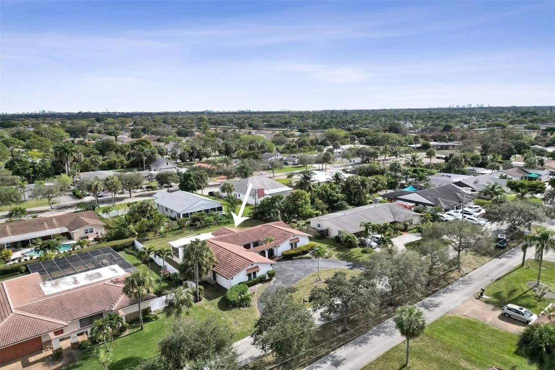 Photo of 65 W Palm Drive