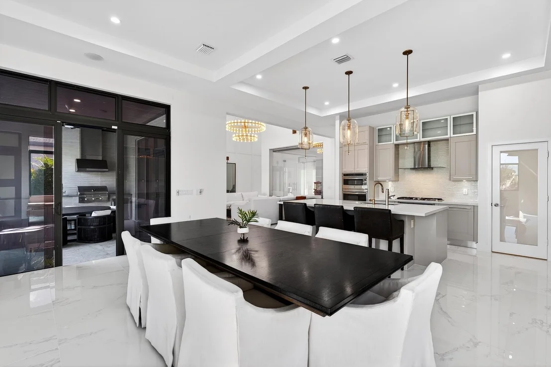 Photo of 10875 Estuary Drive