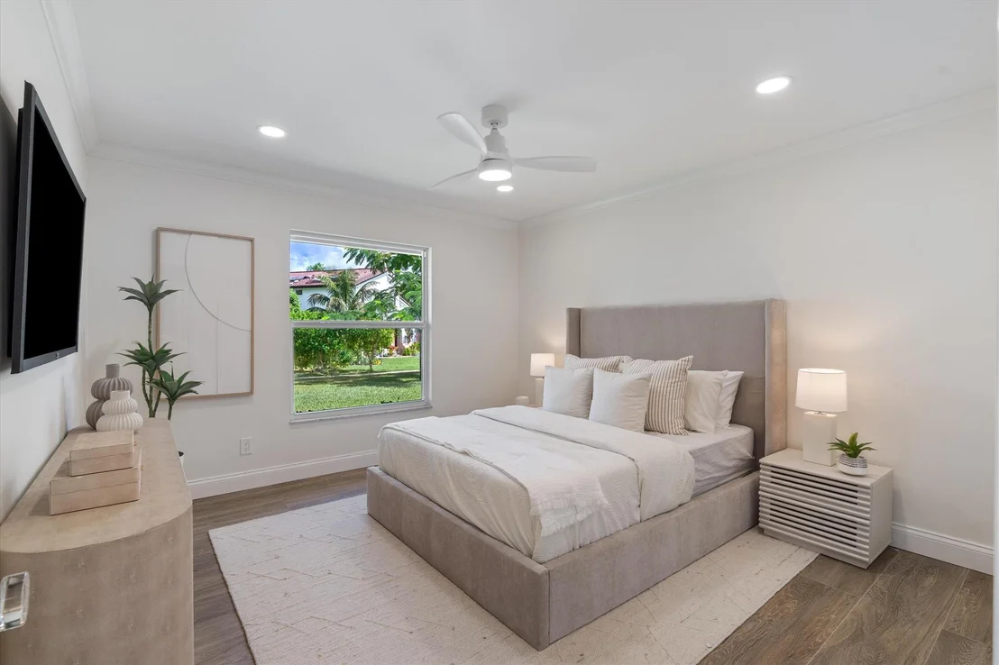 Photo of 1395 Pine Valley Drive