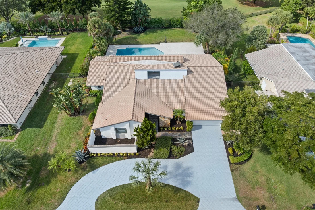 Photo of 654 Pine Lake Drive