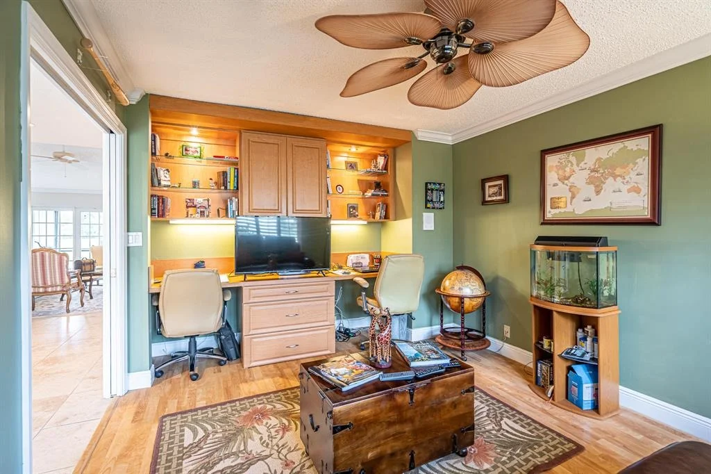 Photo of 6164 Petaluma Drive