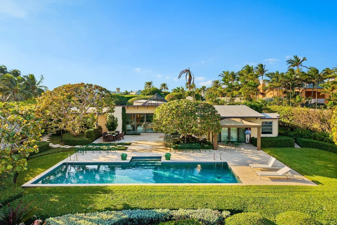 Photo of 748 Island Drive