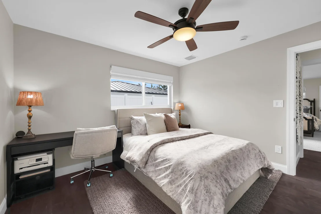Photo of 8 WINDSOR Road W