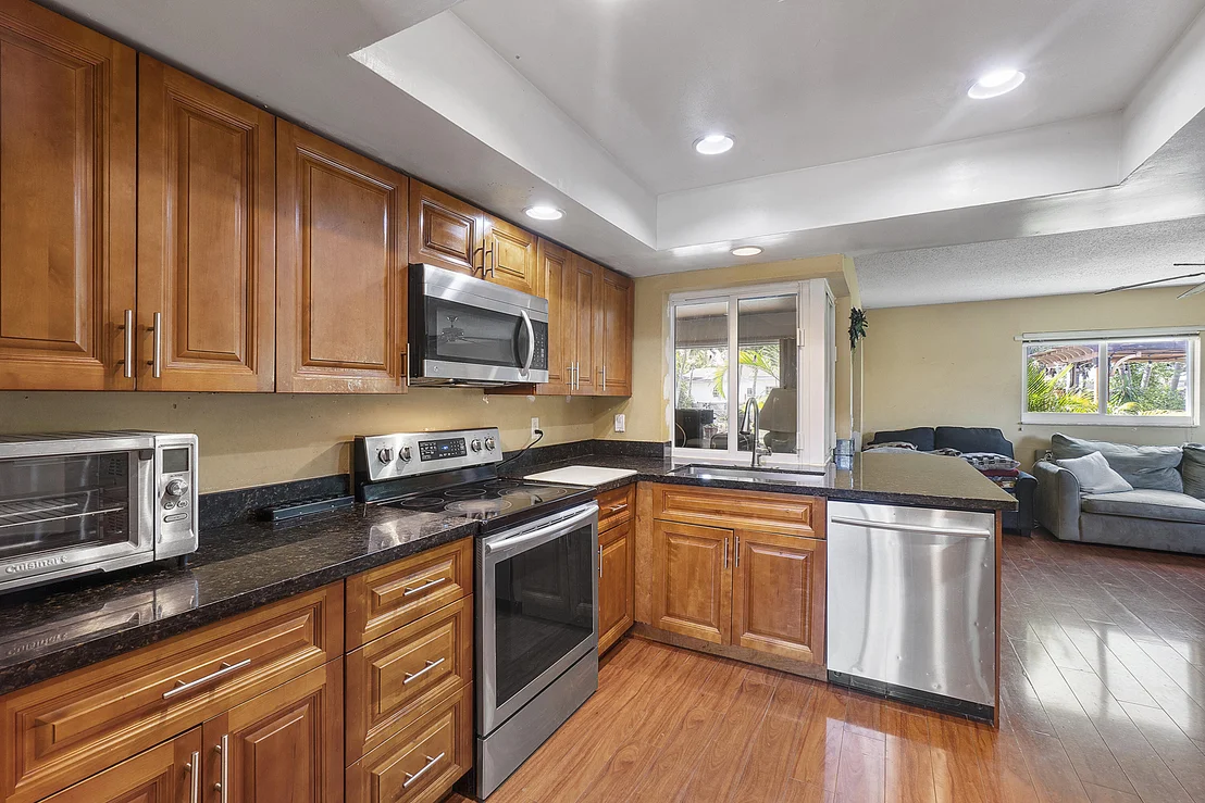 Photo of 6972 NW 8th Street