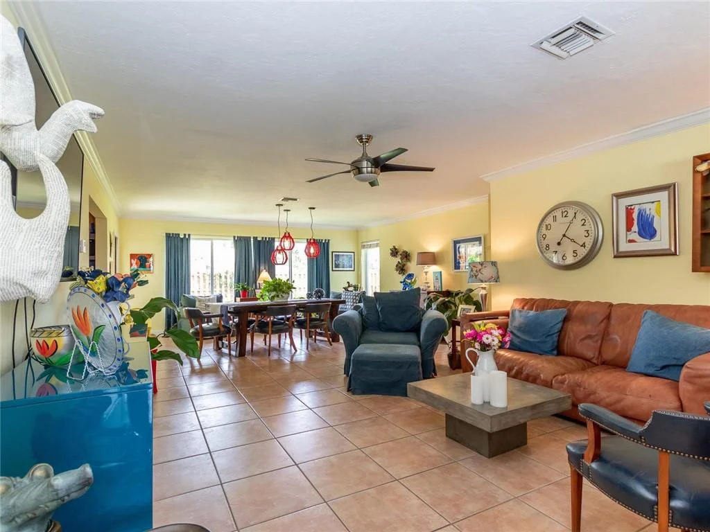 Photo of 111 SE 8th Street