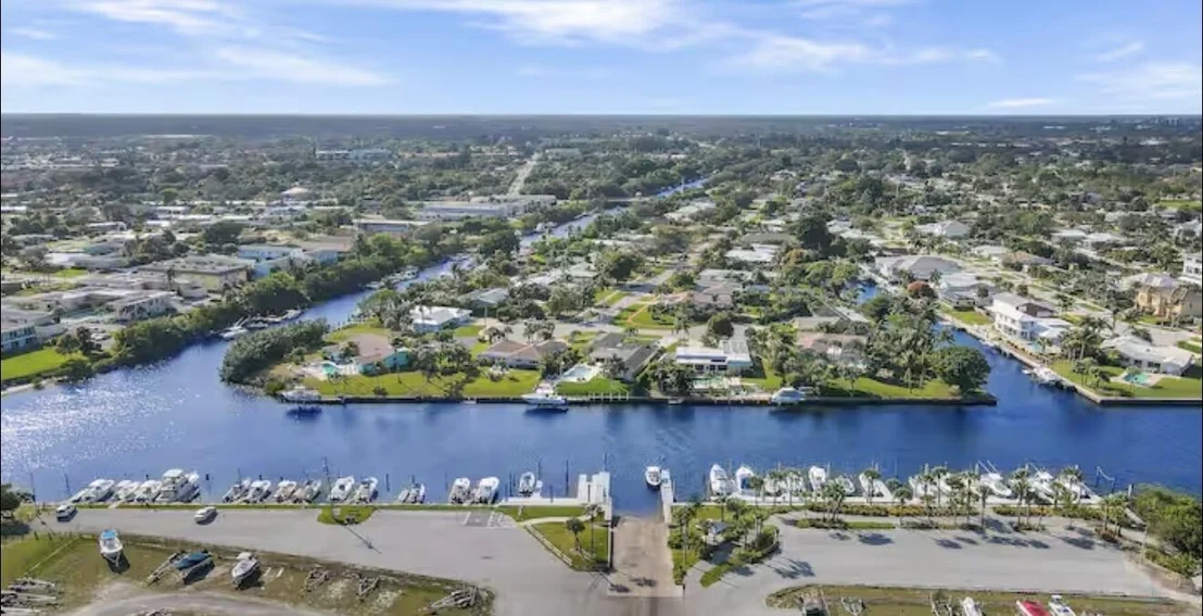 Photo of 532 Gulf Road