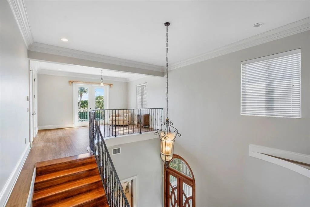 Photo of 804 Marbella Lane E