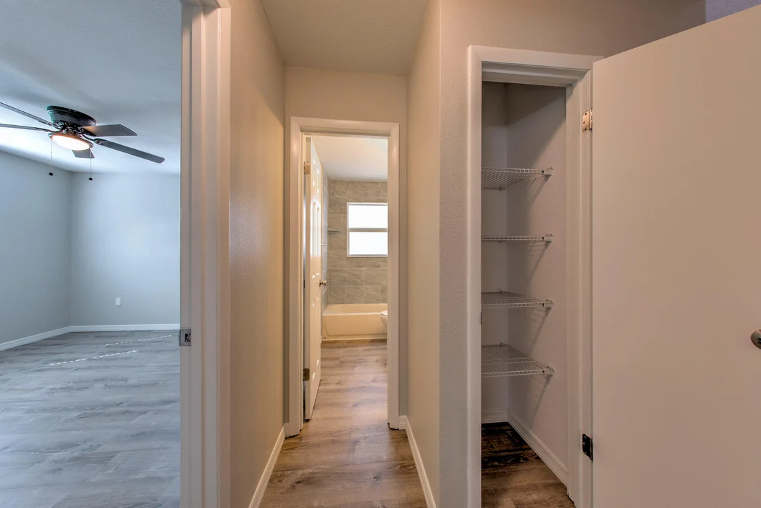 Photo of 5103 Sunset Boulevard