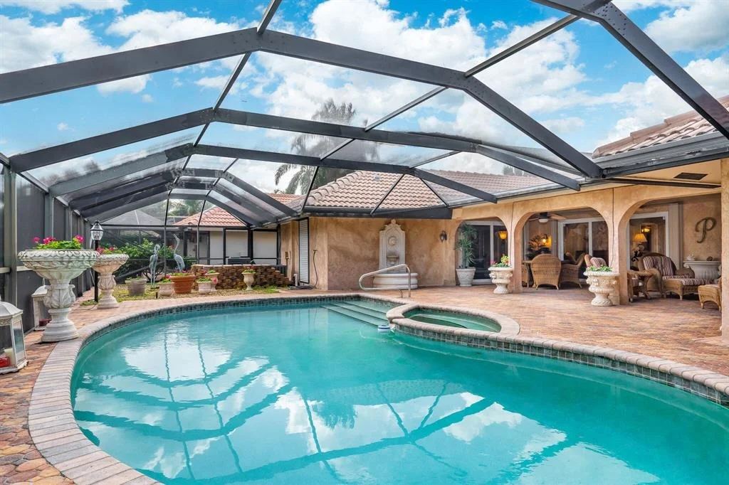 Photo of 5880 Pinebrook Drive