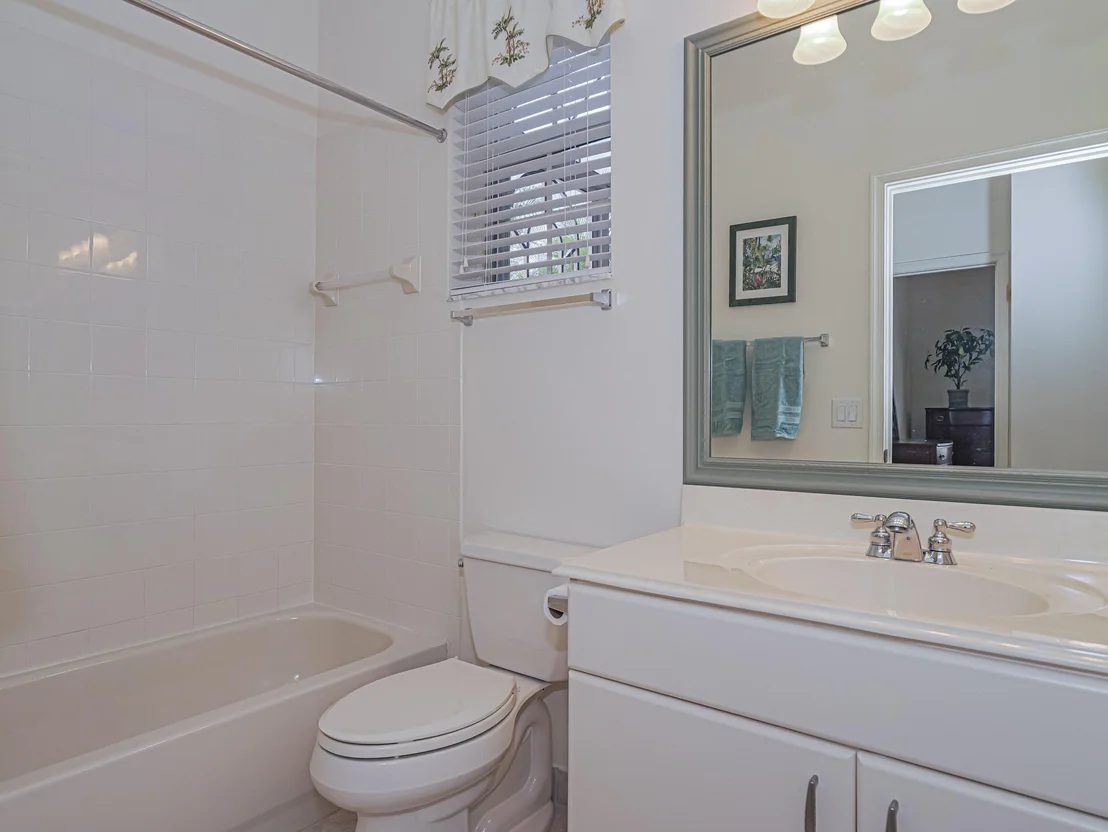 Photo of 6871 SE Twin Oaks Circle