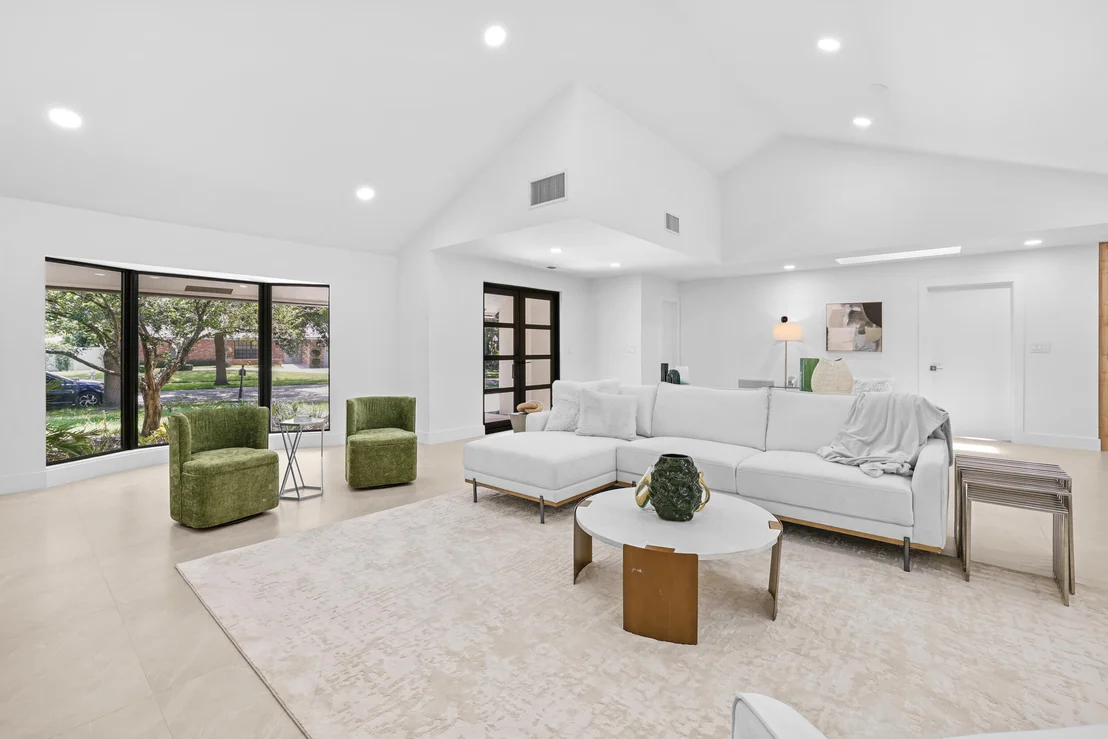 Photo of 7571 Estrella Circle