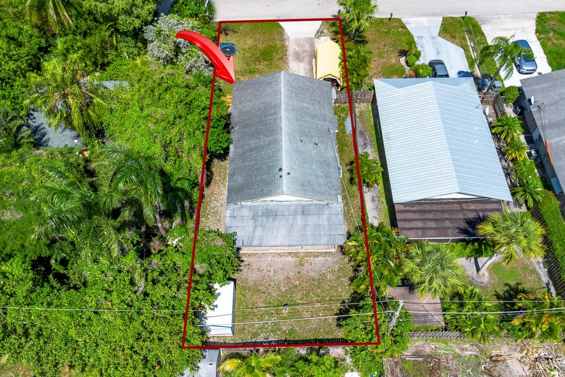 Photo of 7723 4th Terrace