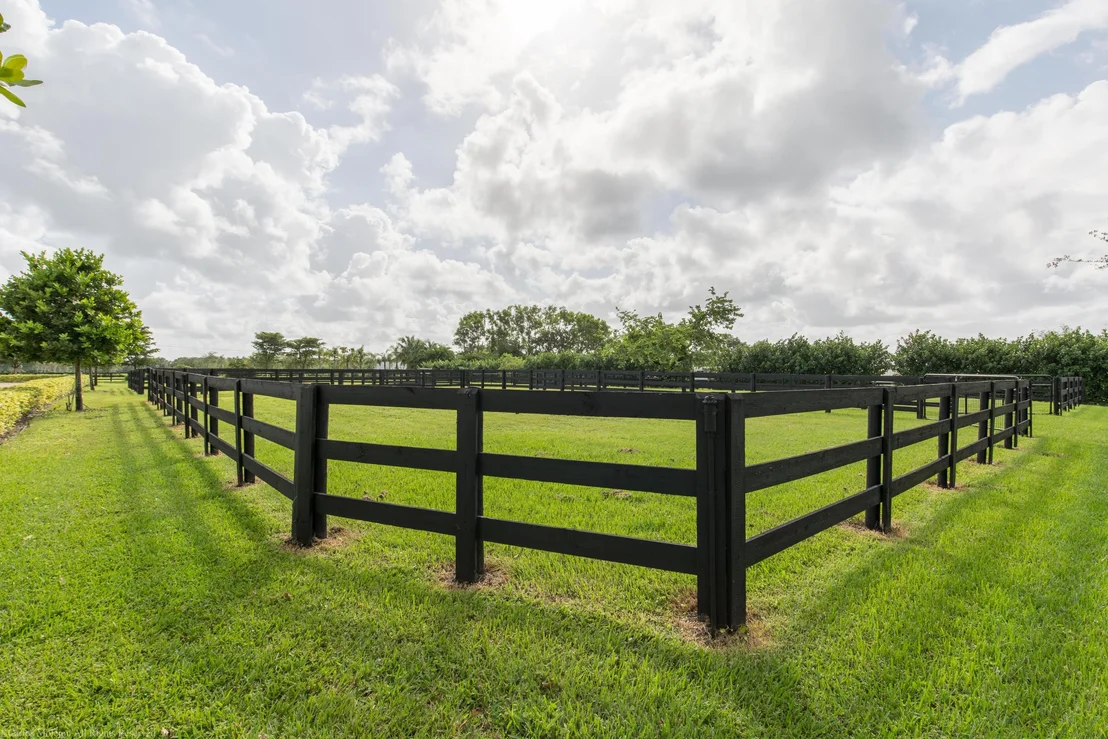 Photo of 4700 Stables Way