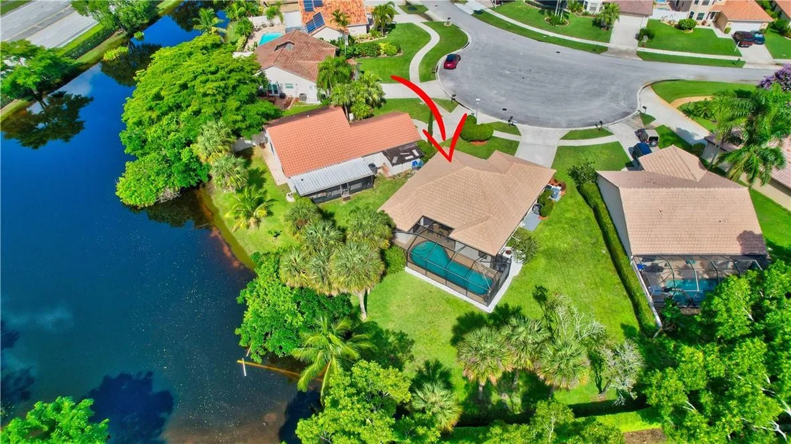 Photo of 10270 Islander Drive