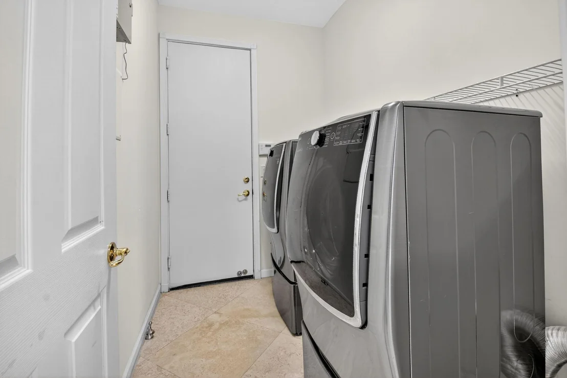 Photo of 7113 Francisco Bend Drive