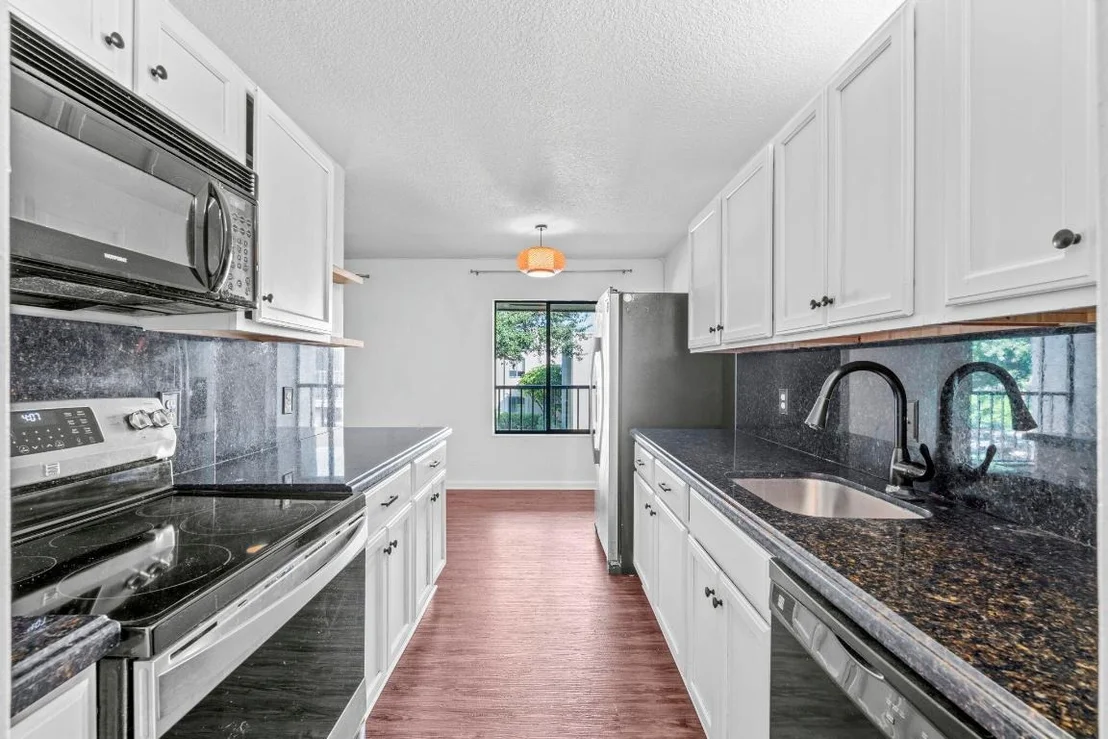 Photo of Unit C7 at 150 Pineview Road