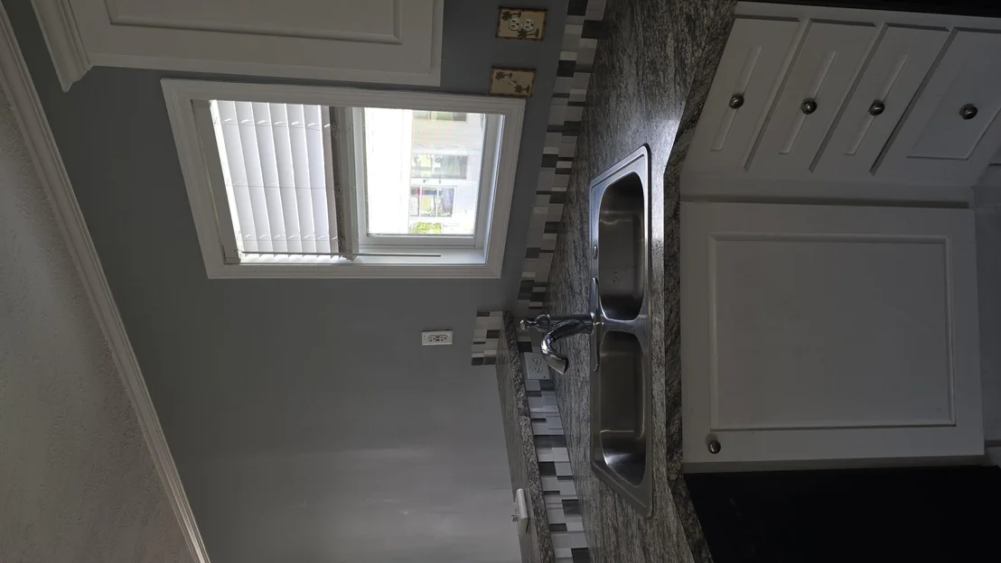 Photo of 356 Mockingbird Avenue