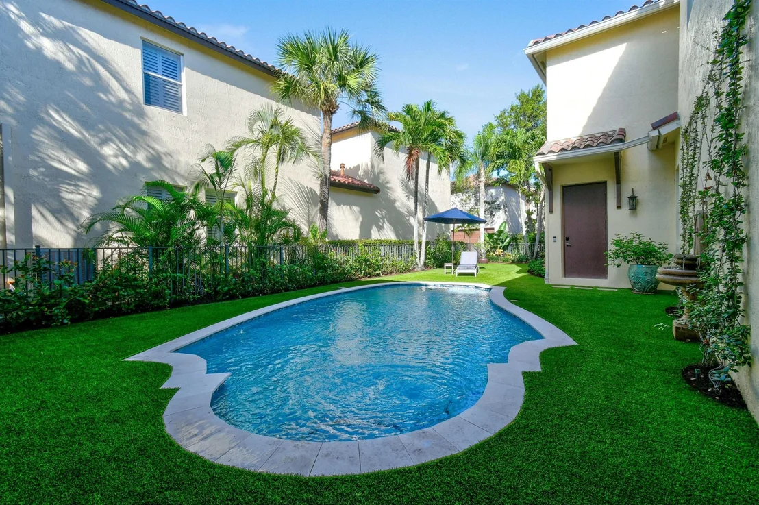 Photo of 119 Barcelona Drive