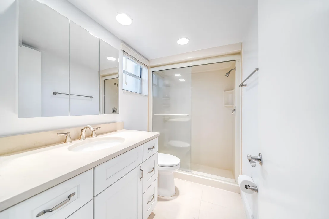 Photo of 501 Oak Terrace