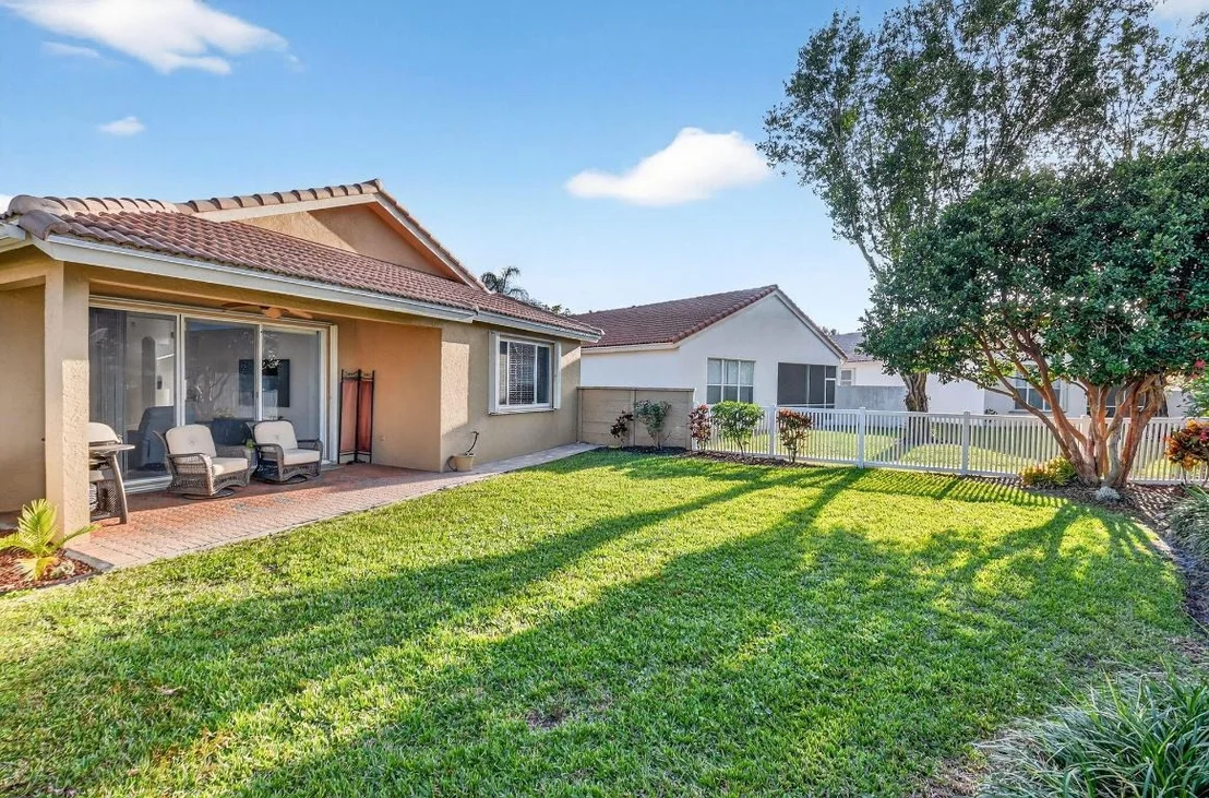 Photo of 8099 Bellafiore Way