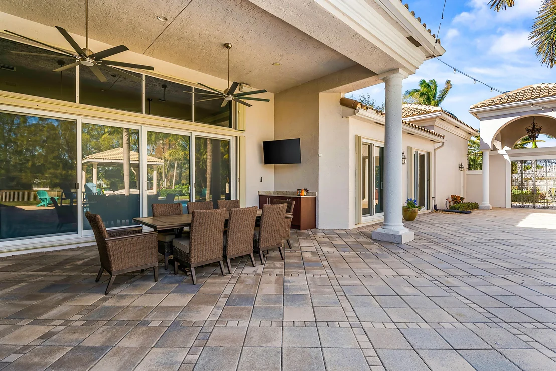 Photo of 4413 Cycad Lane