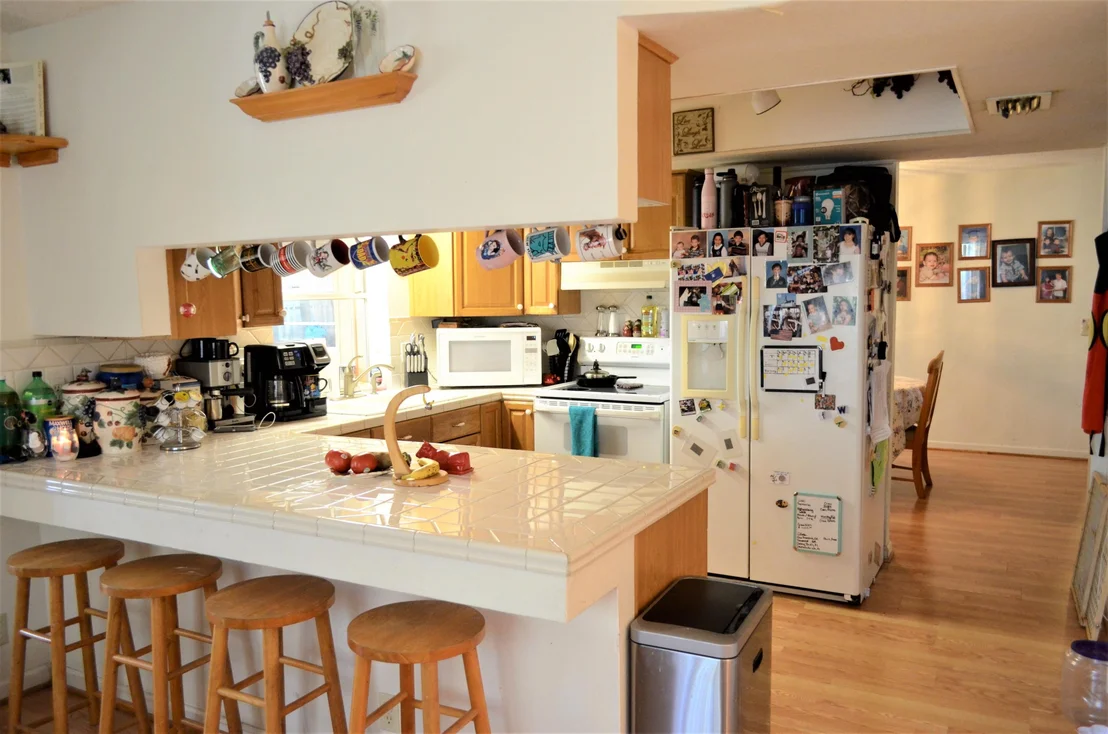 Photo of 330 Ross Drive