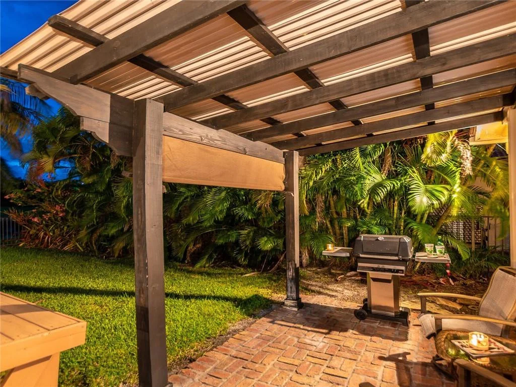 Photo of 391 Coconut Circle