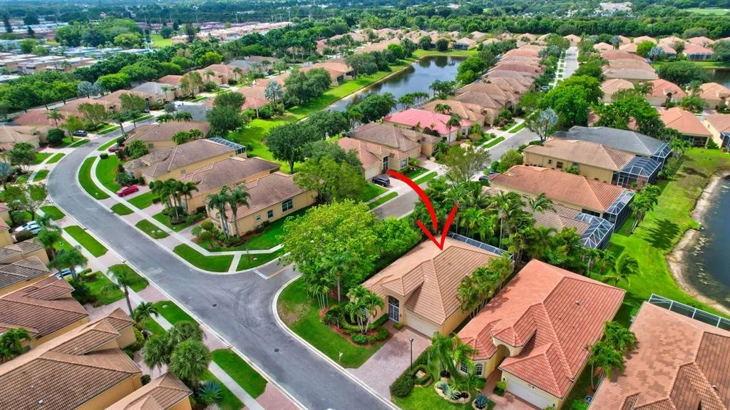 Photo of 7072 Demedici Circle