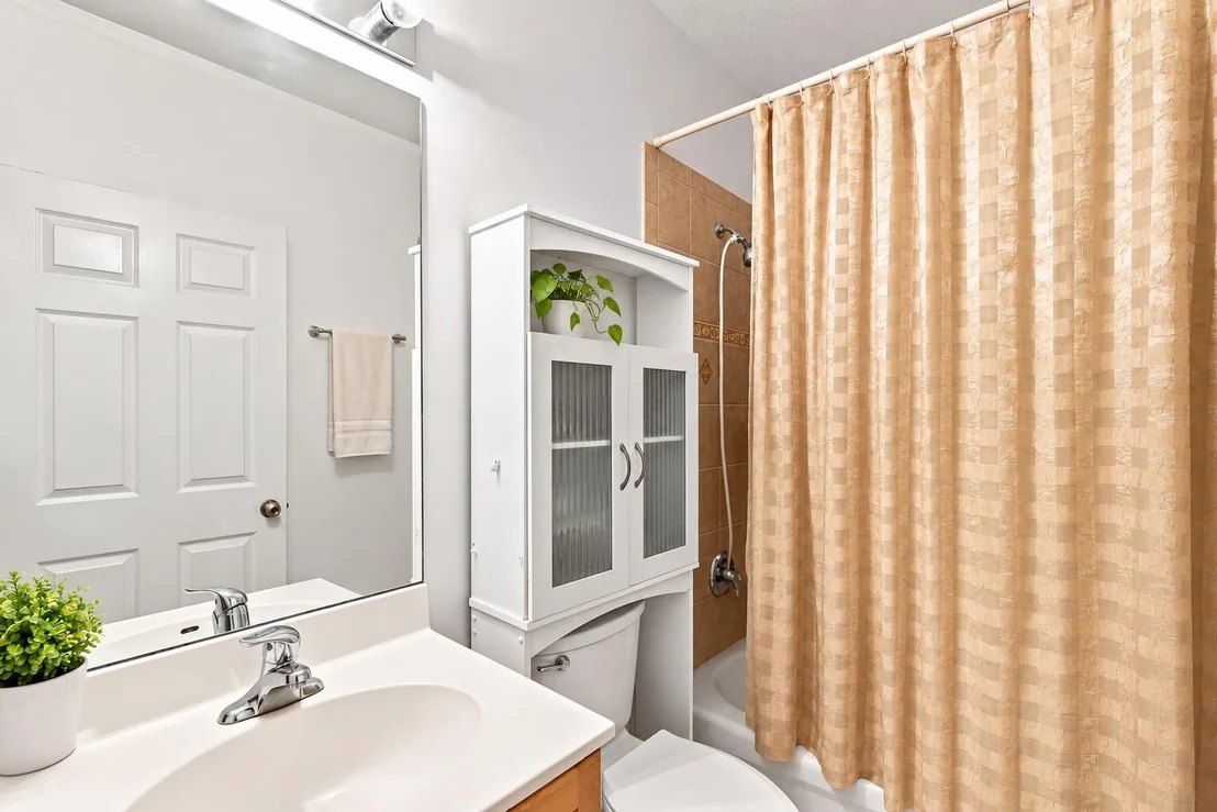 Photo of 6060 AZALEA Circle