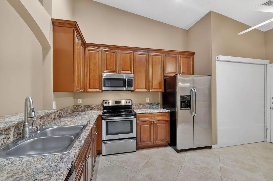 Photo of 8492 Logia Circle